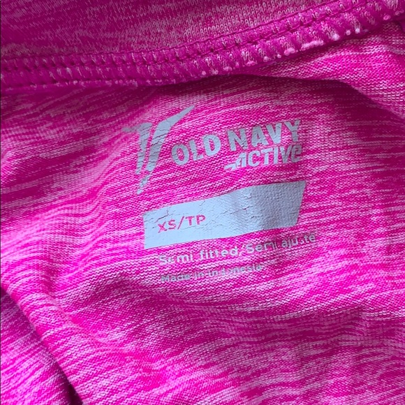 Pink active wear - Picture 3 of 3